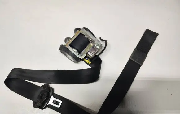 Audi A3 S3 8P Front seatbelt 8P3857706B 601403000C