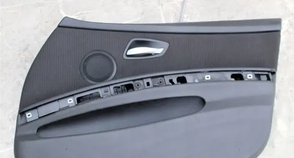 BMW 3 E90 E91 Front door card panel trim