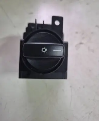 Mercedes-Benz B W245 Light switch 32221101 0968177 1695452704