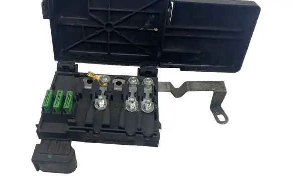 Volkswagen Golf IV Fuse module 1J0937550