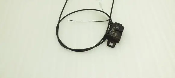 Land Rover Discovery 3 - LR3 Engine bonnet/hood lock/catch FPS000063