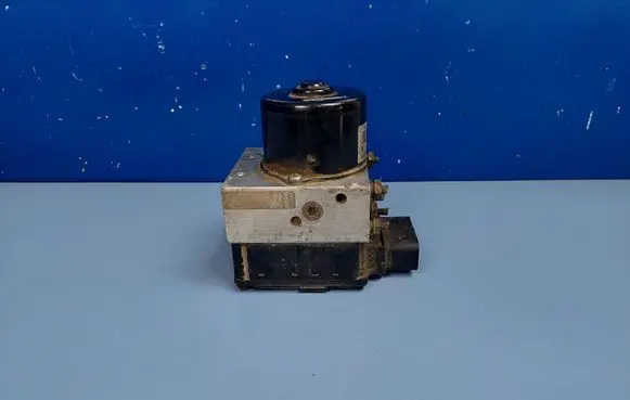 Ford Focus ABS Pump 98AG2M110CA 10020401584