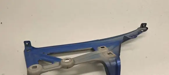 BMW X1 F48 F49 Fender mounting bracket 7329447