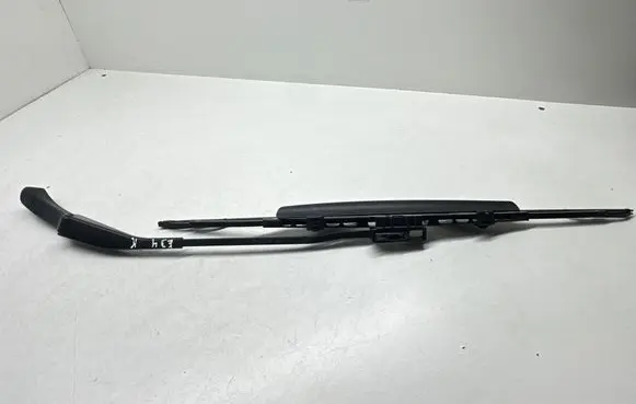 BMW 5 E34 Front wiper blade arm 61618351875 096034 187112
