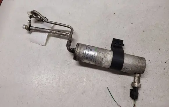 Nissan Qashqai Air conditioning (A/C) air dryer 988736X LZ408