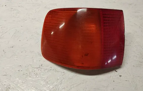 Audi A6 S6 C4 4A Rear/tail lights 138007
