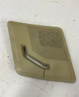 Volvo XC90 Seat belt trim 8641273
