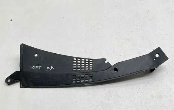 Under headlight/headlamp trim