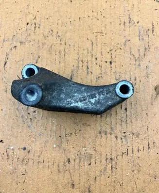 Mercedes-Benz S W220 A/C compressor mount bracket A6112340239