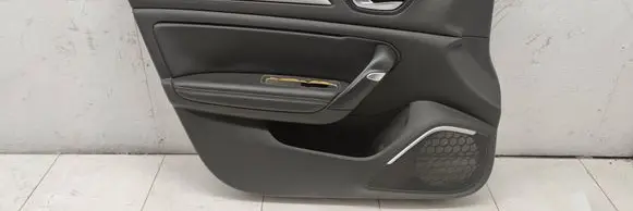 Renault Megane IV Front door card panel trim 809011466R