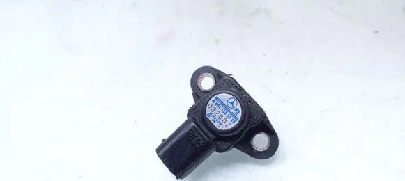 Mercedes-Benz C W203 Air pressure sensor A0041533328