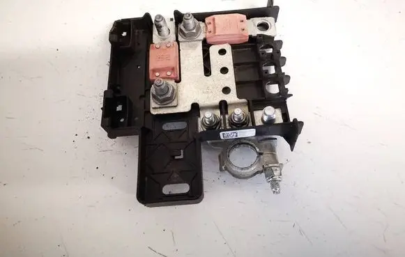 Jeep Renegade Fuse box set 00521618270
