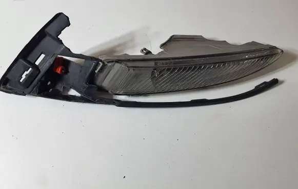Opel Astra J Front indicator light 13367142 76801 662588537