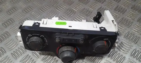 Renault Scenic II - Grand scenic II Climate control unit 69587003 69587001