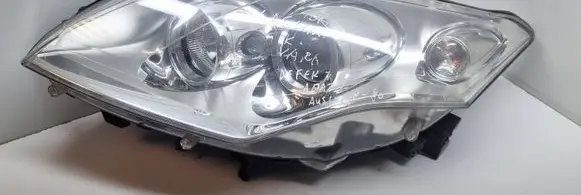 Renault Laguna III Headlight/headlamp 89901834