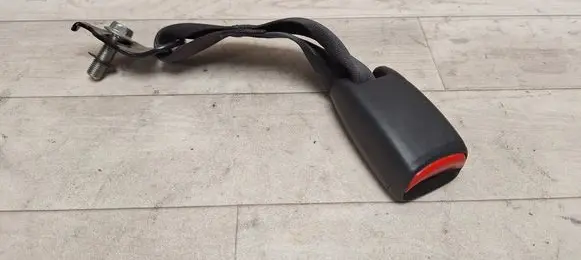 Honda FR-V Rear seatbelt buckle 