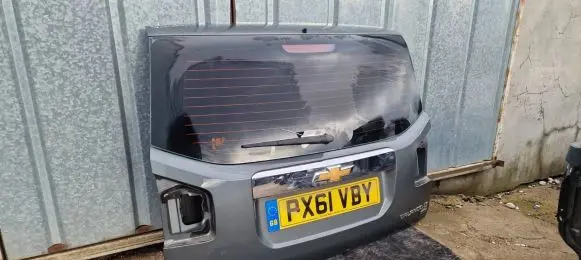 Chevrolet Orlando Tailgate/trunk/boot lid