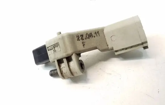 Volkswagen Jetta VI Crankshaft speed sensor 03C906433A