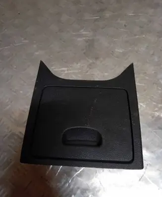 Peugeot 407 Glove box 9647530777 A1050015