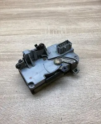 Front door lock