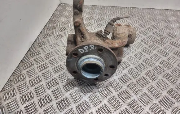 Volkswagen Transporter - Caravelle T5 Front wheel hub