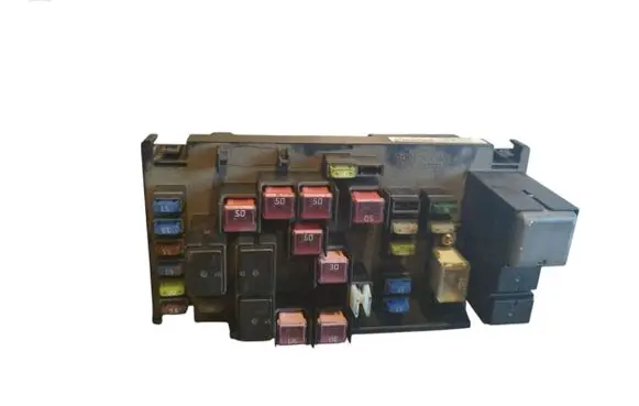 Subaru Legacy Fuse module