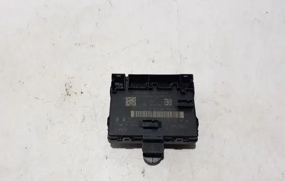 Porsche Panamera (971) Door control unit/module 4M1959795D