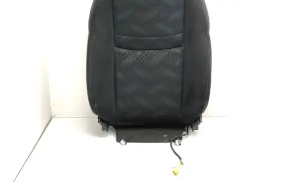 Nissan X-Trail T32 Front passenger seat 