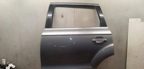Audi Q7 4L Rear door 