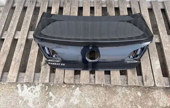 Volkswagen PASSAT CC Tailgate/trunk/boot lid