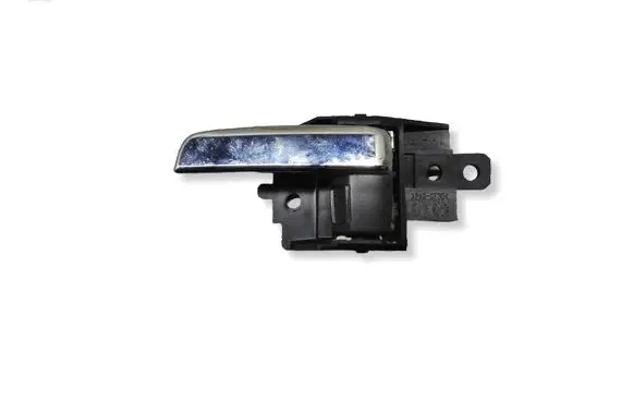 Mitsubishi Outlander Front door interior handle 
