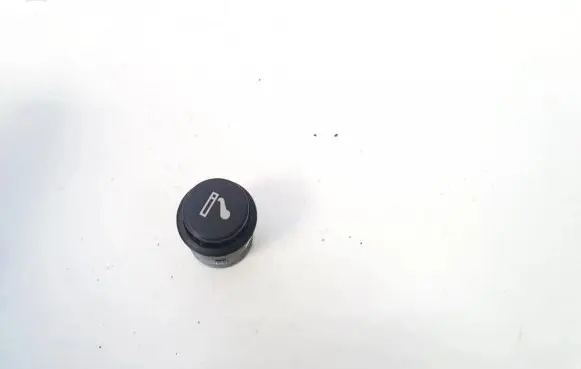 Audi A3 S3 8L Cigarette lighter 