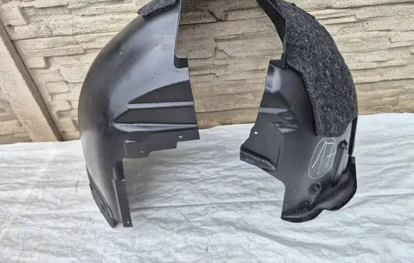 Volvo EX90 Front arch 32130895