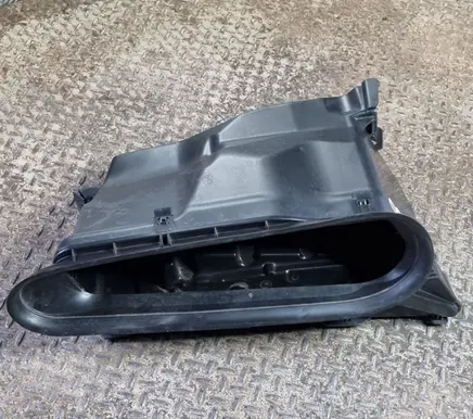 Volvo XC60 Air intake duct part 32219195