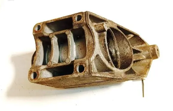 Mercedes-Benz Vito Viano W639 Engine mounting bracket 