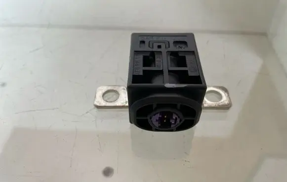 Audi A6 S6 C6 4F Battery relay fuse 4F0915519
