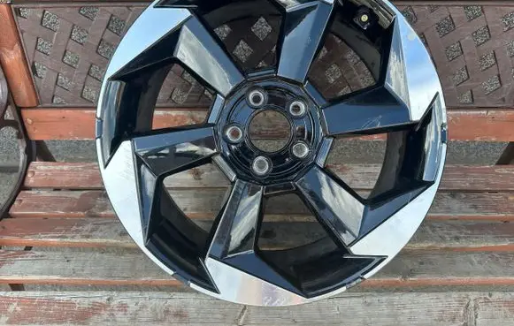 KIA Sorento IV R19 alloy rim 