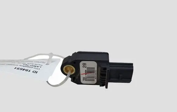 Toyota Auris 150 Airbag deployment crash/impact sensor 8983102080