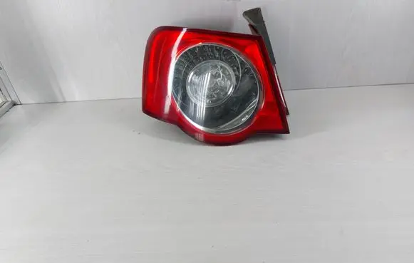 Volkswagen PASSAT B6 Rear/tail lights 3C5945095H