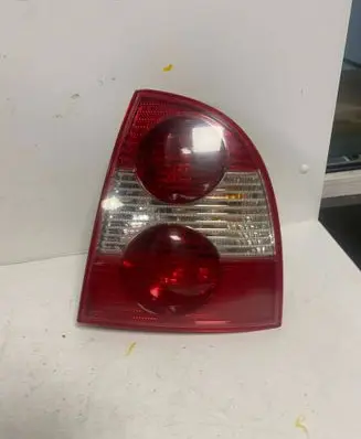 Volkswagen PASSAT B5.5 Rear/tail lights 28408014 3B5945096AE
