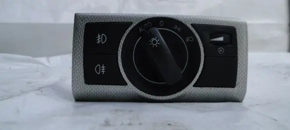 Opel Antara Fog light switch 20988694-111018