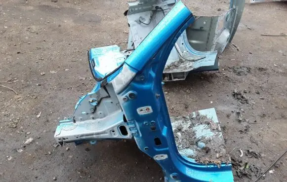 Front quarter panel
