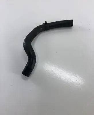 Nissan Qashqai Breather hose/pipe 