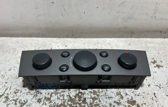 Opel Signum Climate control unit 13138196 69560002 EC03200