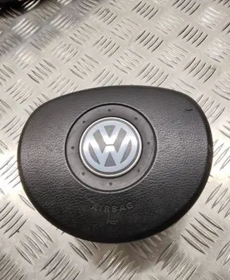 Volkswagen Touran I Steering wheel airbag 1T0880201 14052004 001670