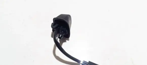 BMW 3 E90 E91 Windshield washer spray nozzle 7131299
