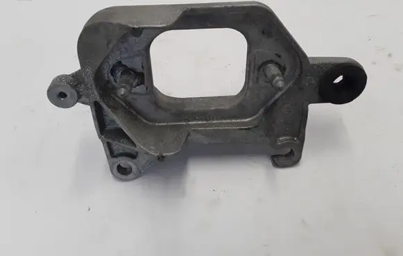 Renault Talisman Gearbox mounting bracket 112221641R