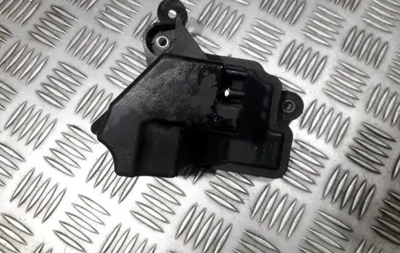 Vacuum air tank