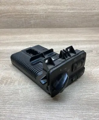 BMW 3 E46 Light switch 8383226 086480051