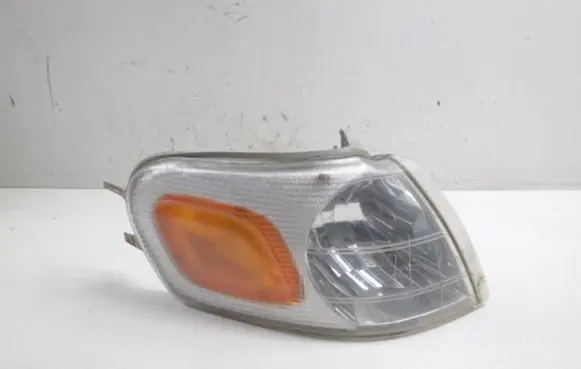 Opel Sintra Front indicator light 16521704B